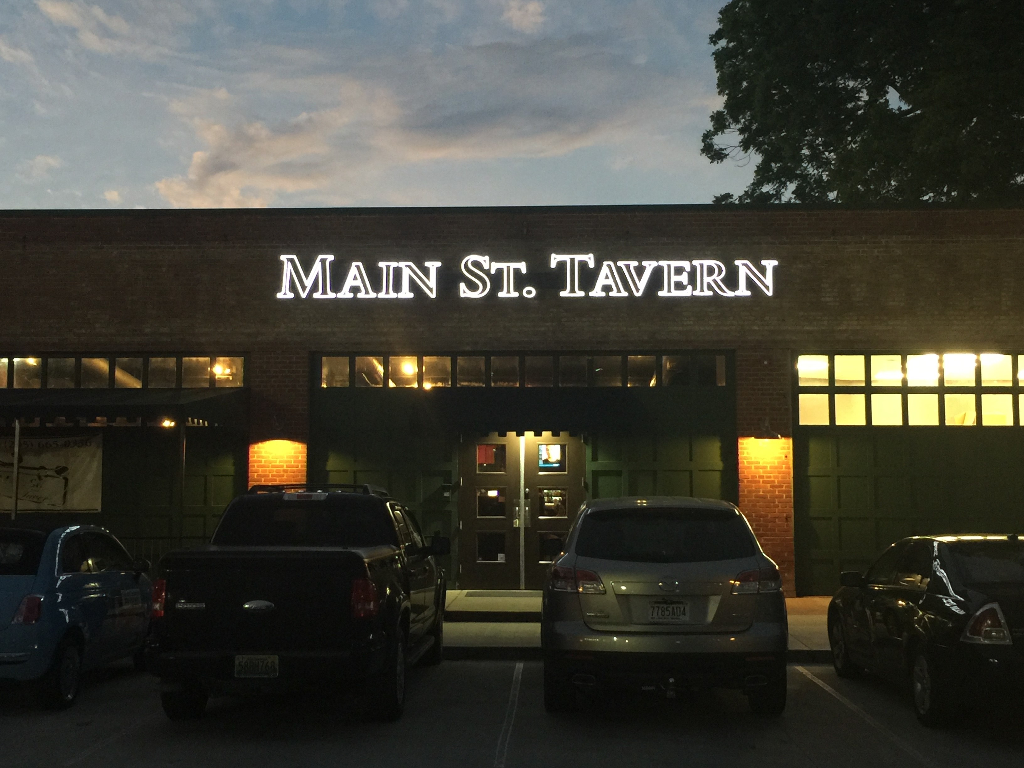 Main St. Tavern